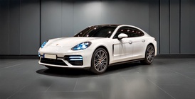 Porsche Panamera 2021
