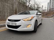 Hyundai Avante 2011