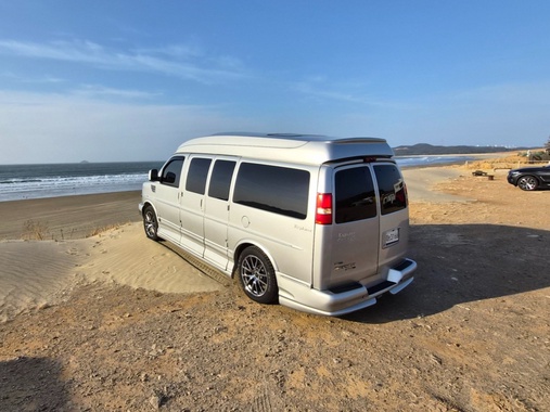 Chevrolet Express 2011
