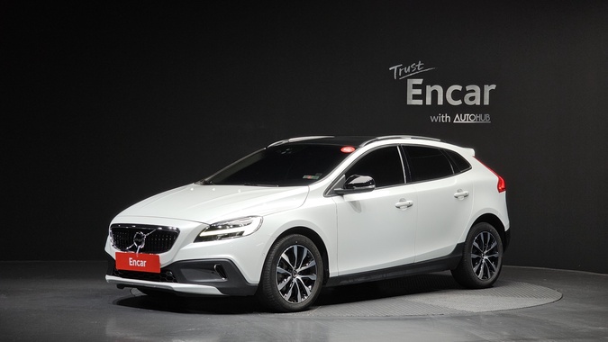 Volvo V40 2018