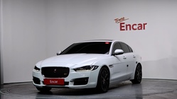 Jaguar XE 2017