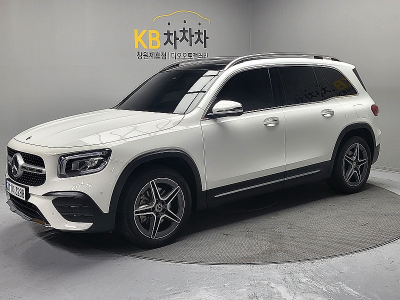Mercedes-Benz GLB-Class
