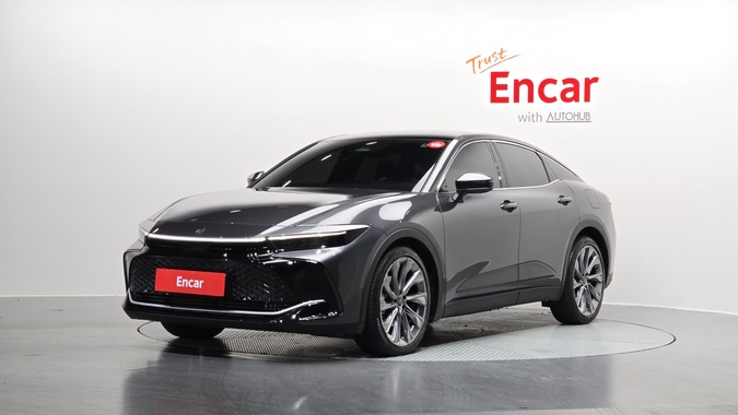 Toyota Crown 2023