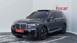 BMW X7 2021