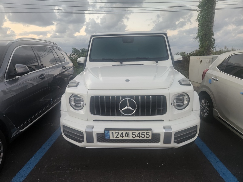 Mercedes-Benz G-Class