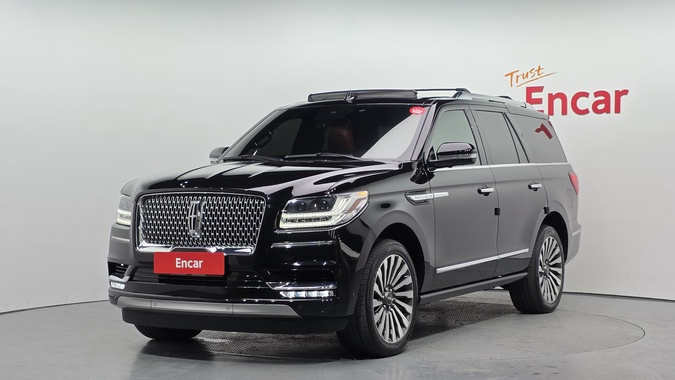 Lincoln Navigator 2021