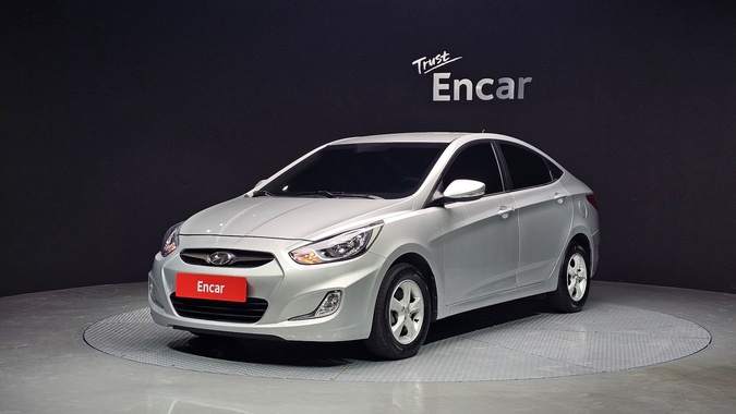 Hyundai Accent 2011