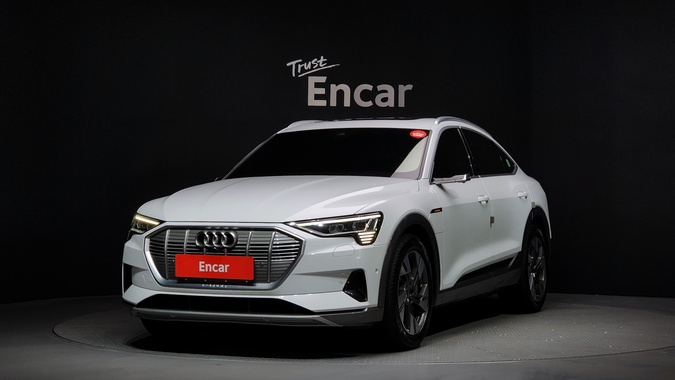Audi e-tron 2021