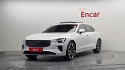 Volvo S90 2025