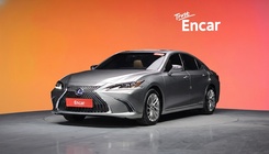 Lexus ES 2020