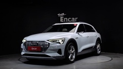 Audi e-tron 2022