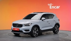 Volvo XC40 2022