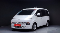 Hyundai Staria 2025