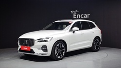 Volvo XC60 2025