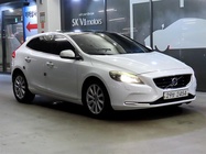 Volvo V40 2015