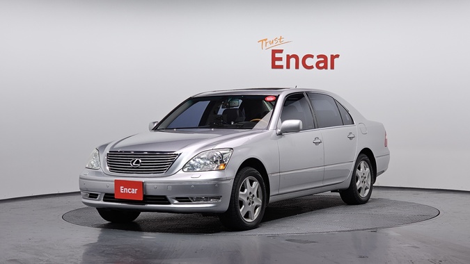 Lexus LS 2004