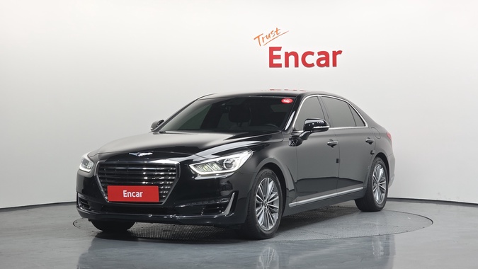 Genesis EQ900 2017