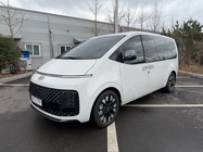 Hyundai Staria 2025
