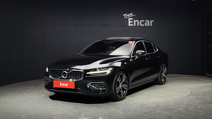 Volvo S60 2021