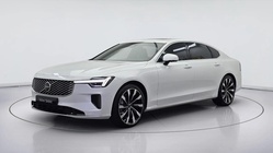 Volvo S90 2025