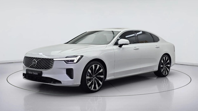 Volvo S90 2025