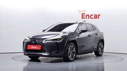 Lexus UX 2022