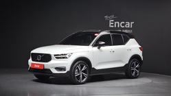 Volvo XC40 2021