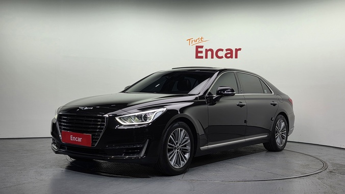 Genesis EQ900 2017
