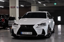 Lexus IS 2017