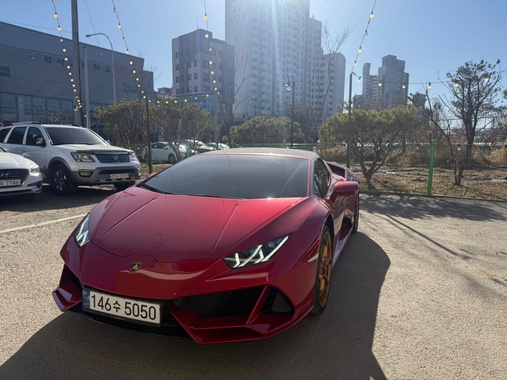 Lamborghini Huracan 2023