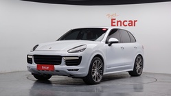Porsche Cayenne 2016