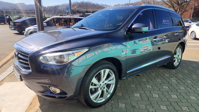 Infiniti JX 2013
