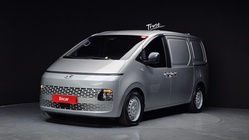 Hyundai Staria 2021