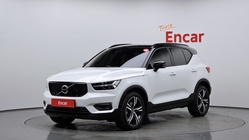 Volvo XC40 2021