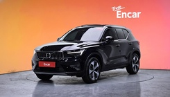 Volvo XC40 2024