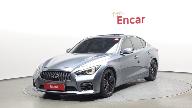Infiniti Q50 2016