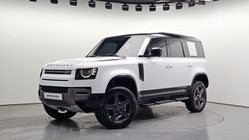 Land Rover Defender 2025
