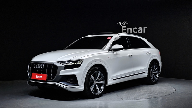 Audi Q8