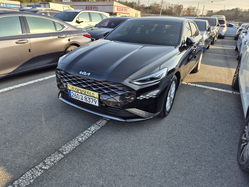 Kia K8