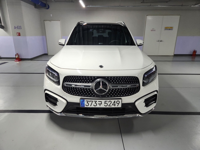 Mercedes-Benz GLB-Class