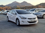 Hyundai Avante 2012