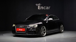Audi RS5 2013