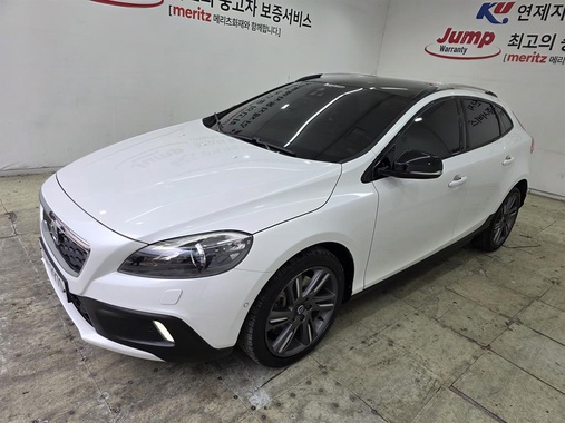 Volvo V40 2015