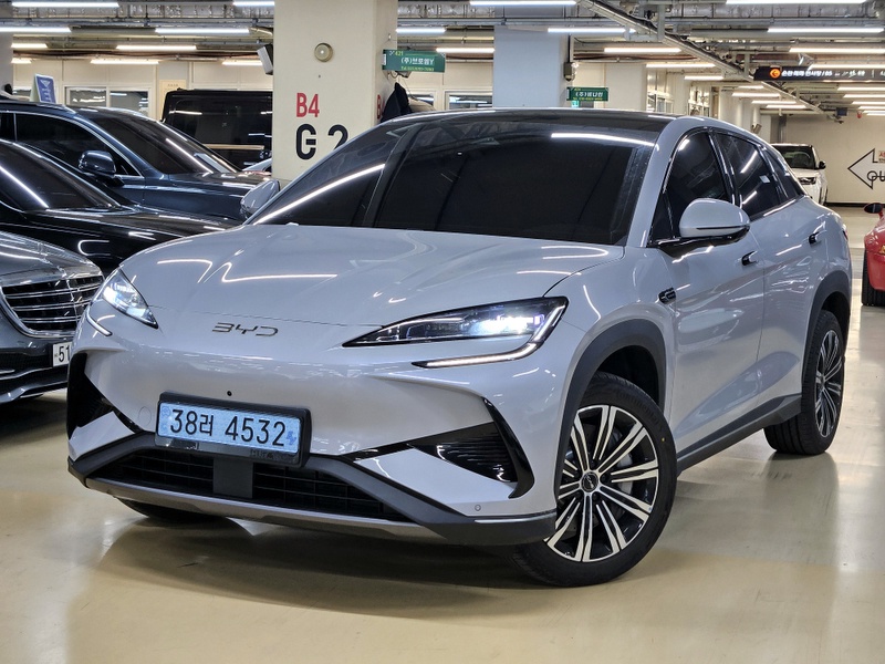 BYD Sealion 7