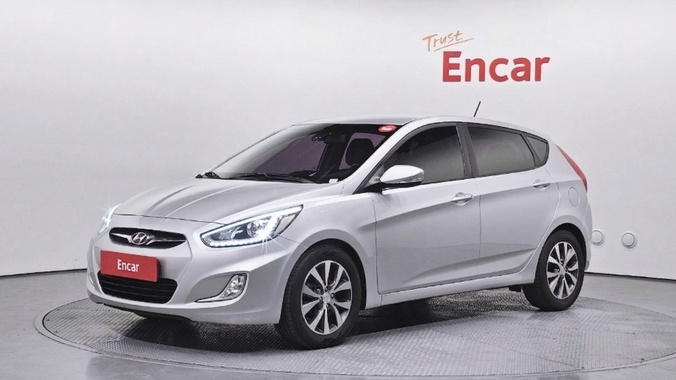 Hyundai Accent 2013