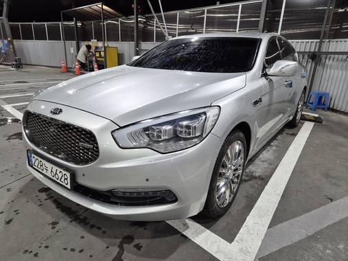 Kia K9 2012