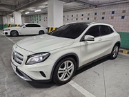 Mercedes-Benz GLA-Class 2015