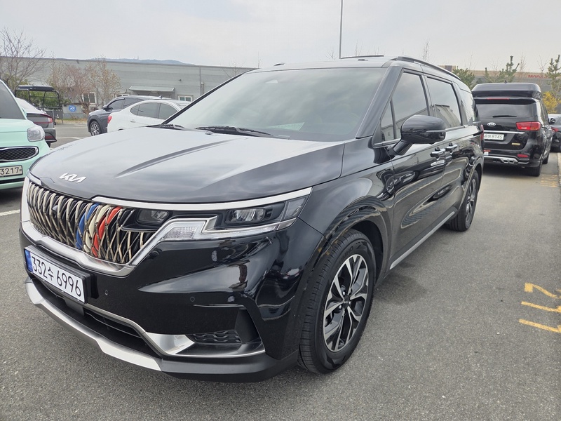 Kia Canival