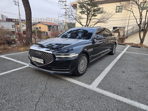 Genesis G90 2019