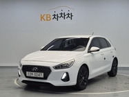 Hyundai i30 2016